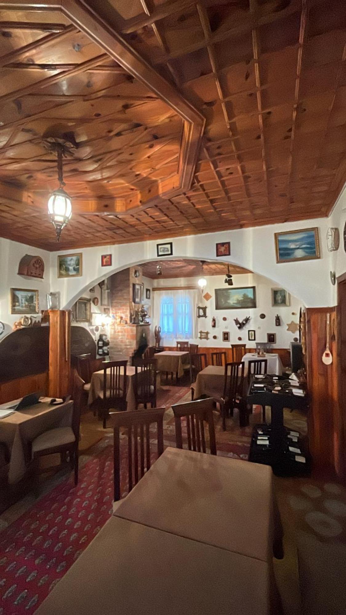 Rooms Emiliano Castle Of Kruja Exterior foto