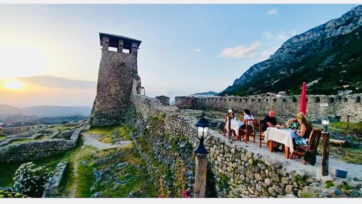 Rooms Emiliano Castle Of Kruja Exterior foto