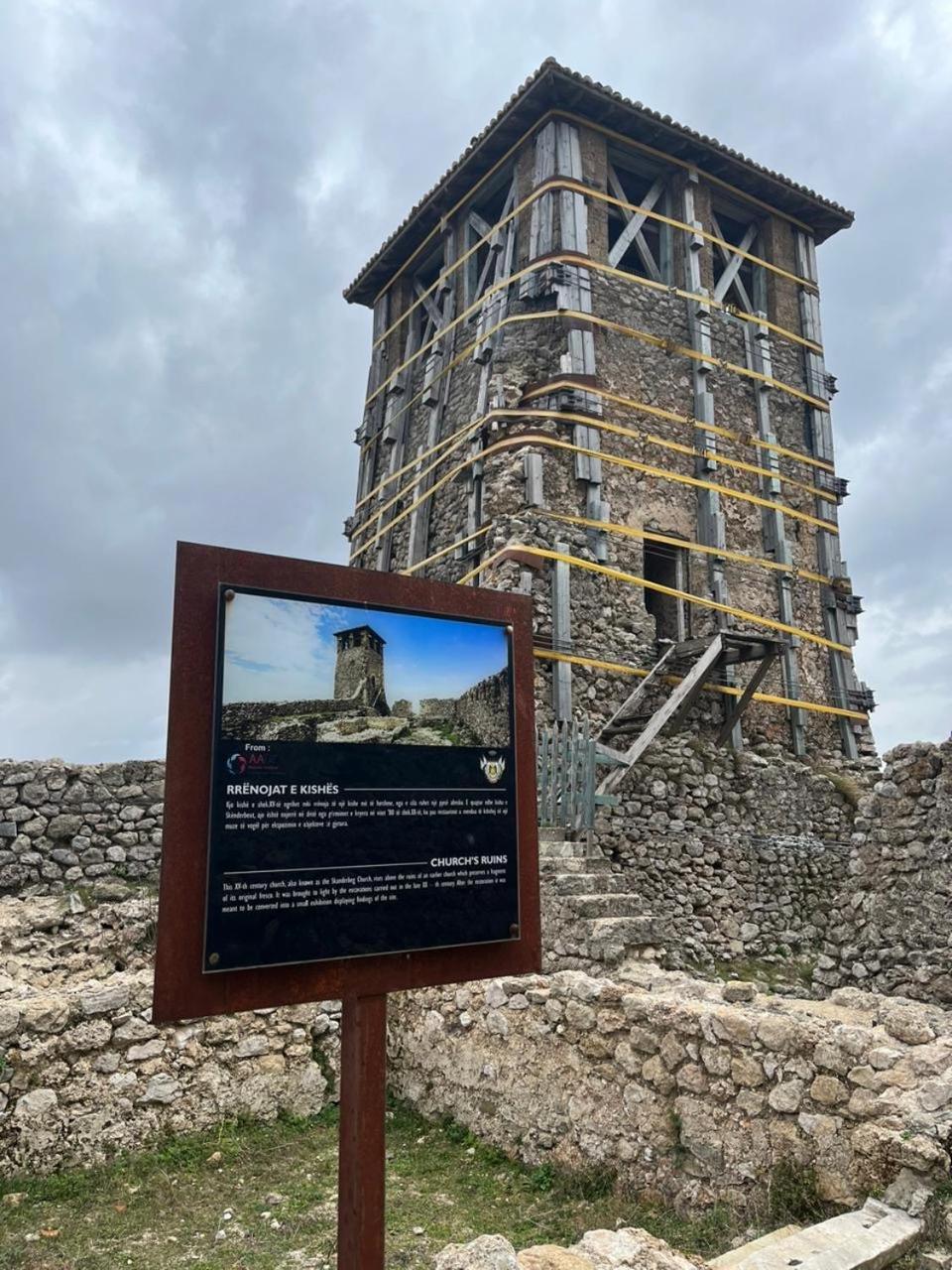 Rooms Emiliano Castle Of Kruja Exterior foto