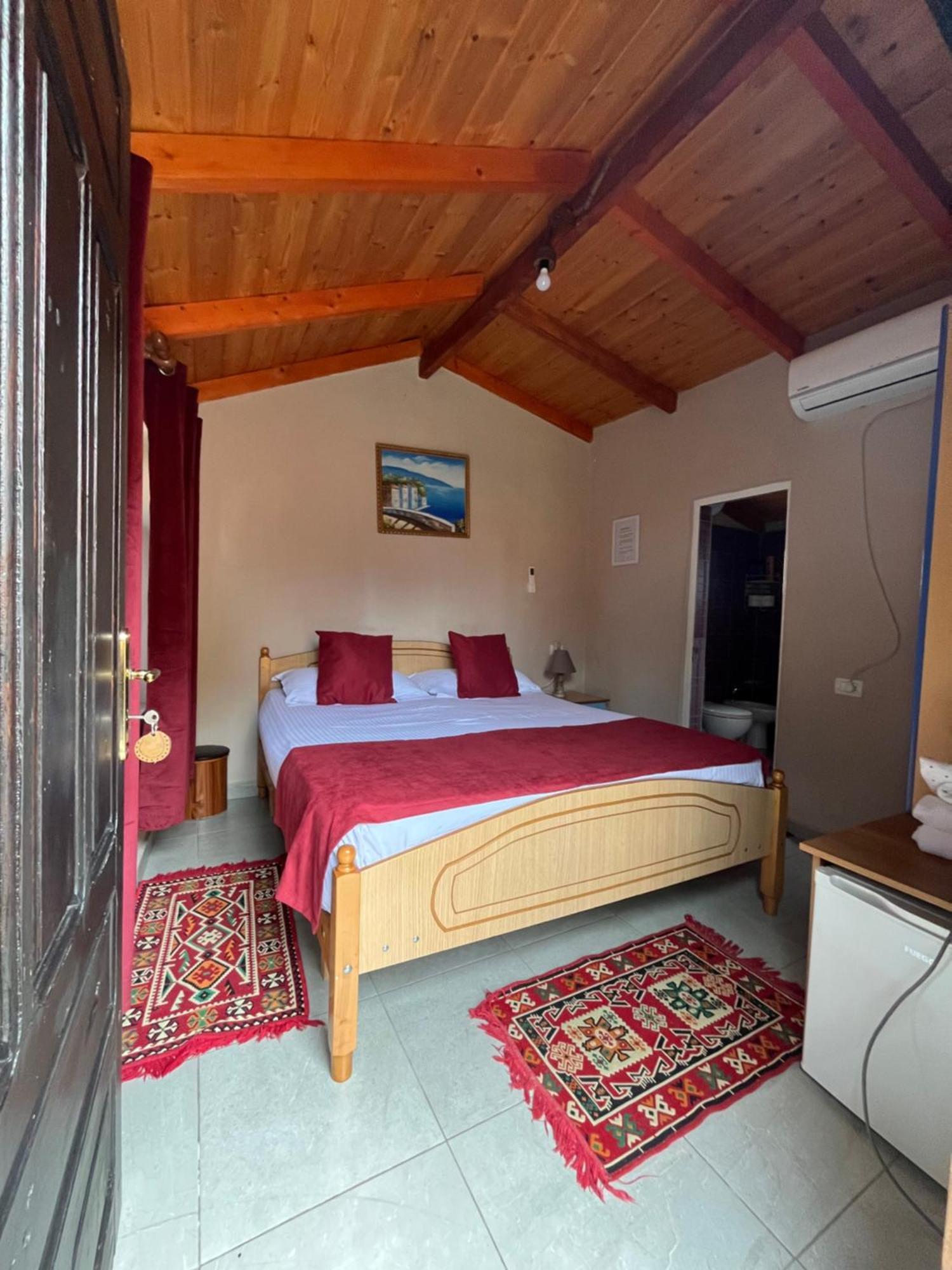 Rooms Emiliano Castle Of Kruja Exterior foto