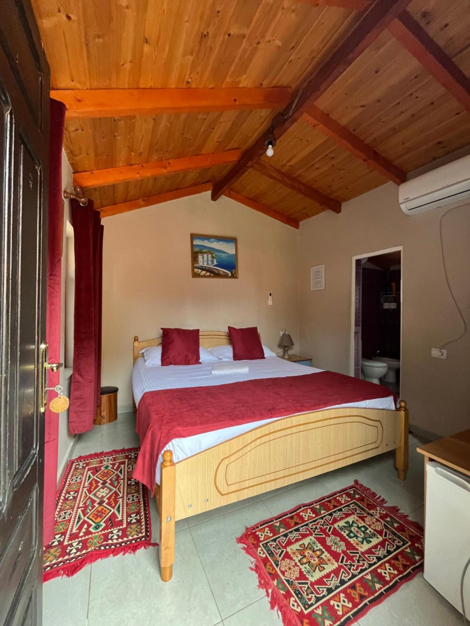 Rooms Emiliano Castle Of Kruja Exterior foto