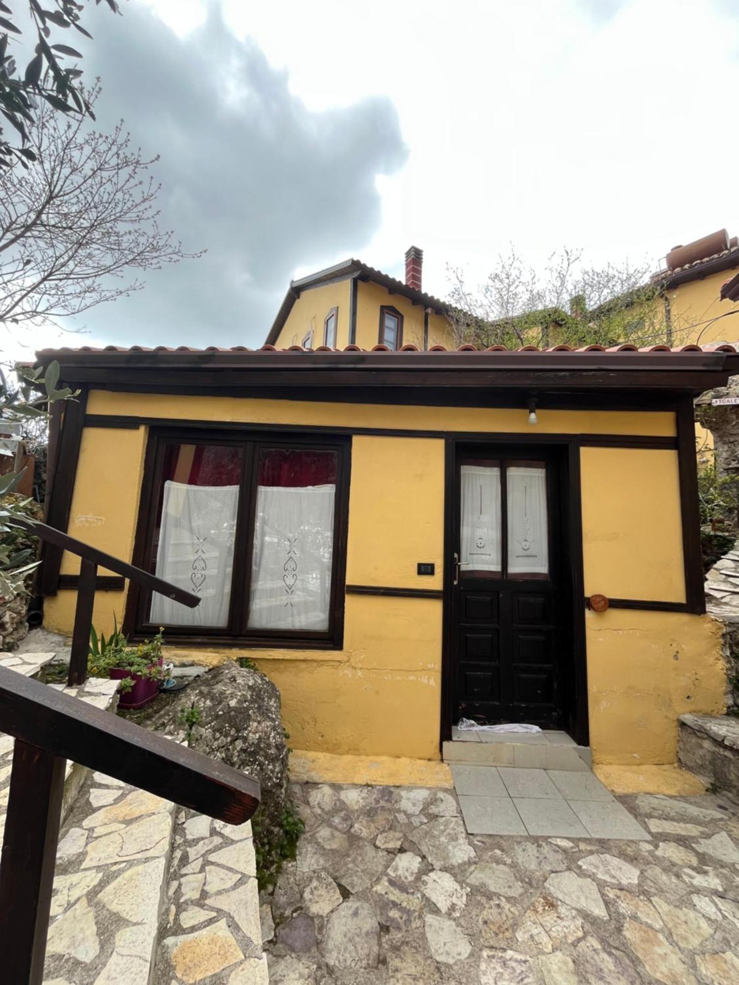 Rooms Emiliano Castle Of Kruja Exterior foto