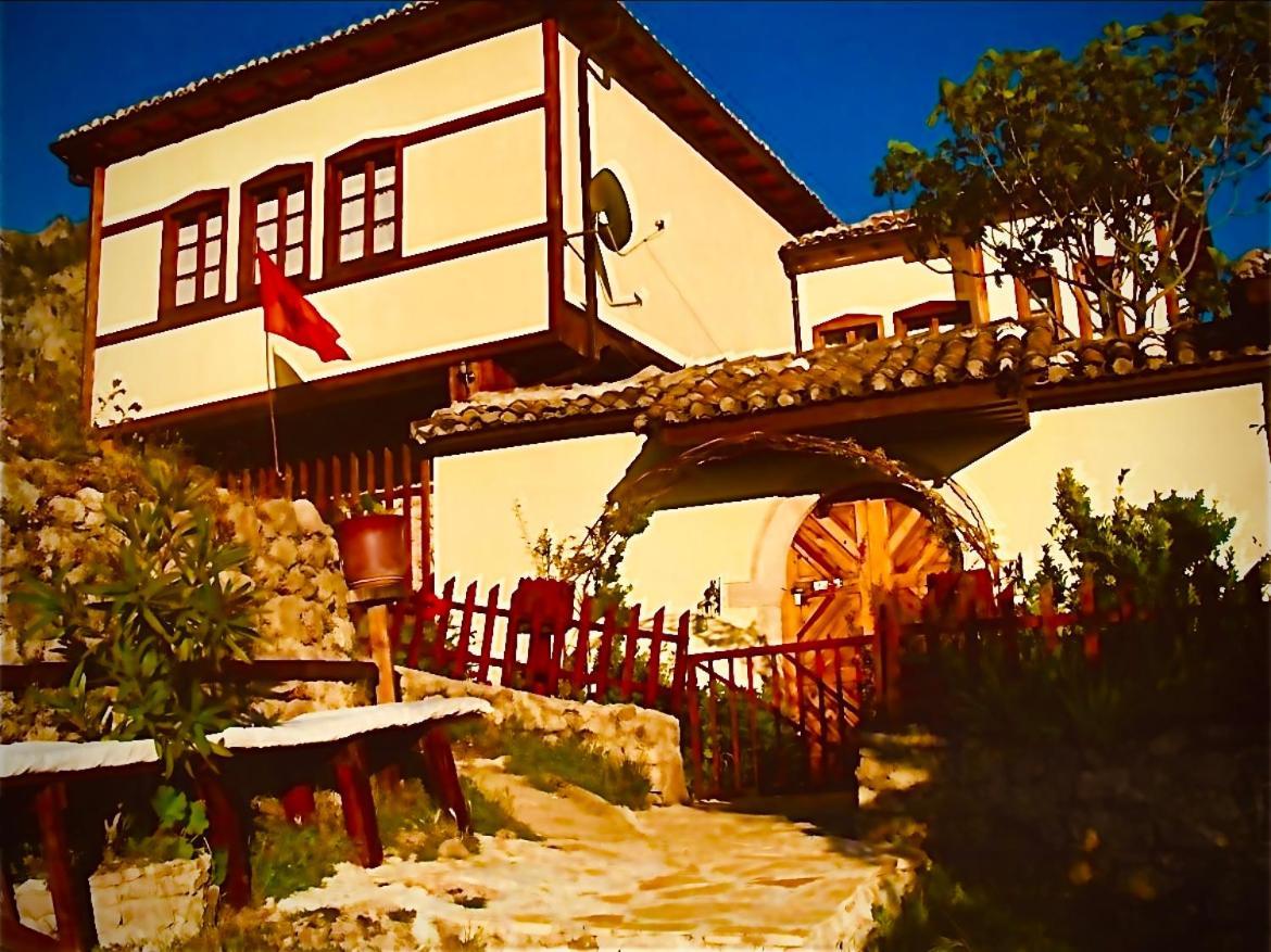Rooms Emiliano Castle Of Kruja Zimmer foto
