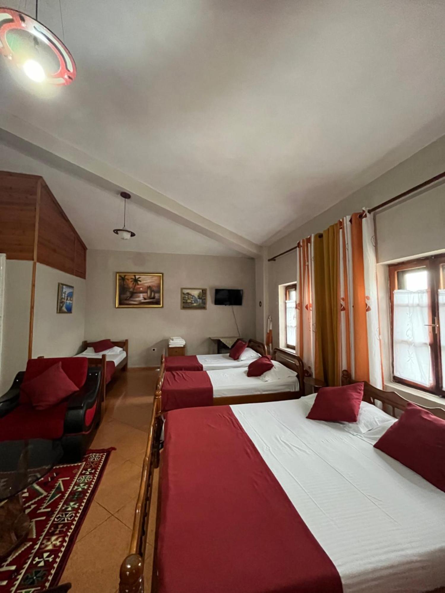 Rooms Emiliano Castle Of Kruja Zimmer foto