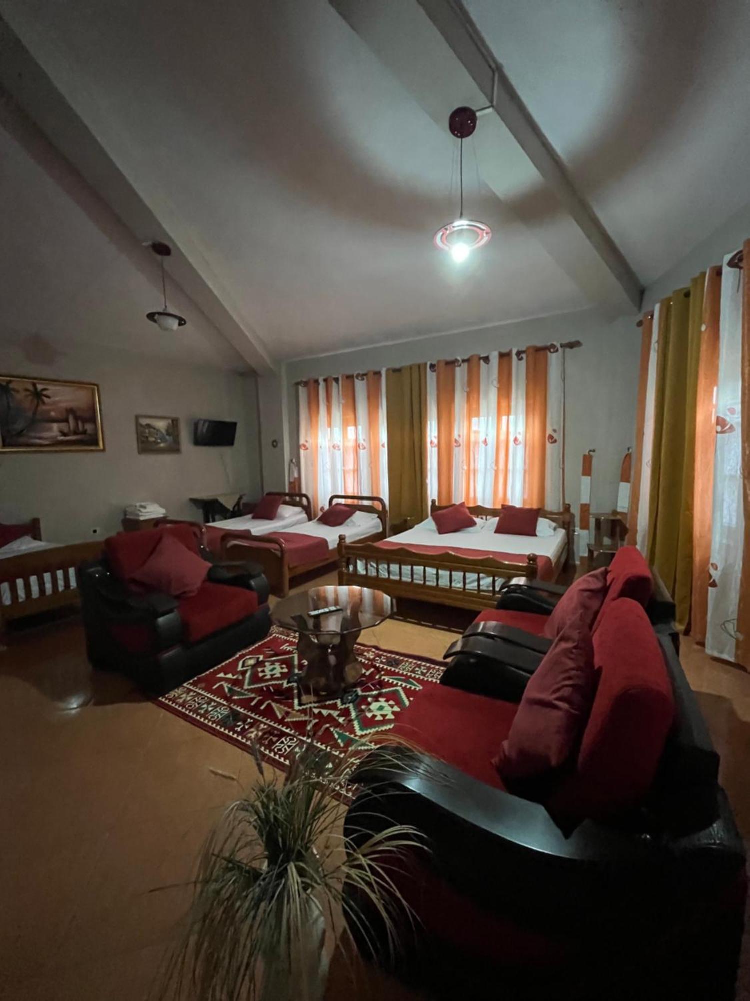 Rooms Emiliano Castle Of Kruja Zimmer foto